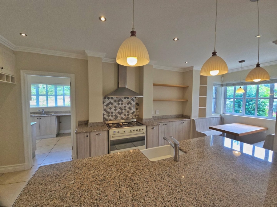 4 Bedroom Property for Sale in Sedgefield Central Western Cape